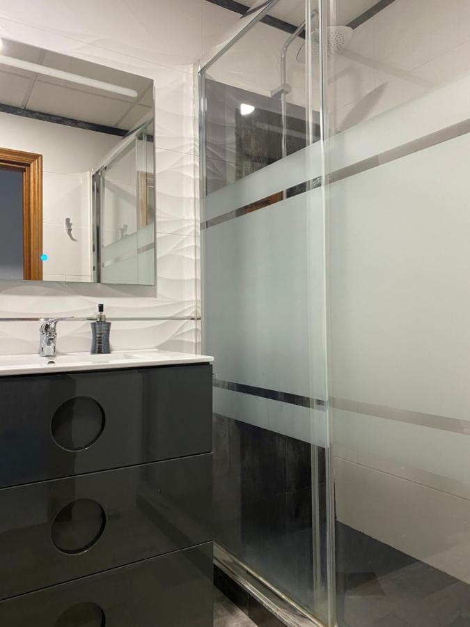 Apartamento Andalucia - Sea View, Beach, Marina, Lift & Free Parking 加鲁查 外观 照片