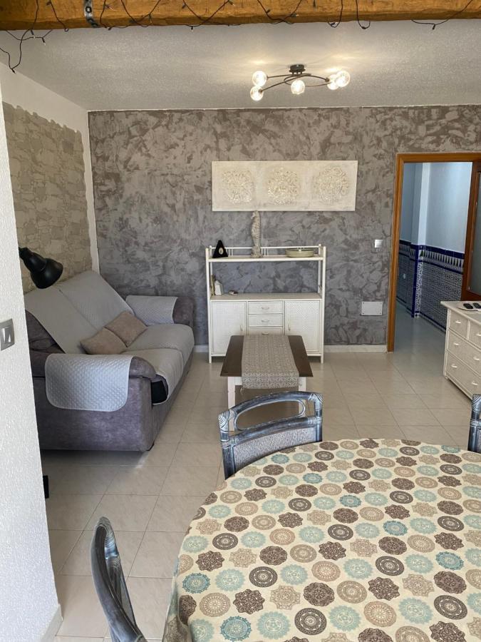 Apartamento Andalucia - Sea View, Beach, Marina, Lift & Free Parking 加鲁查 外观 照片